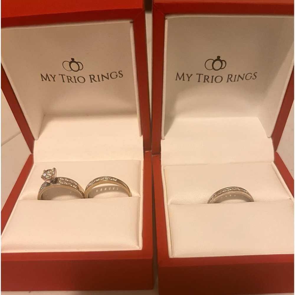 Gorgeous 14k white gold ring set